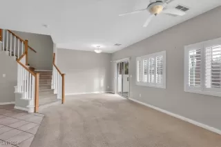 Photo #3: 2635795 Listing