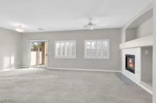 Photo #4: 2635795 Listing