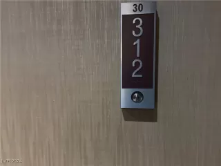 Photo #6: 2635804 Listing