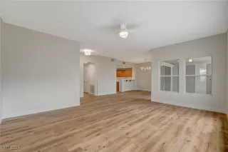 Photo #1: 2635823 Listing