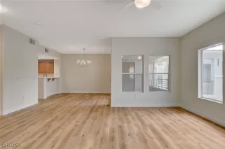 Photo #2: 2635823 Listing