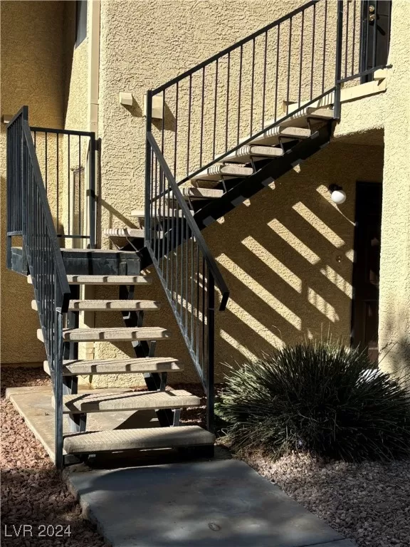 MLS: 2635902 Condo For Sale