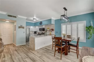 Photo #3: 2635911 Listing