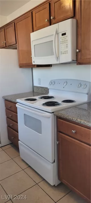 Photo #6: 2635935 Listing 