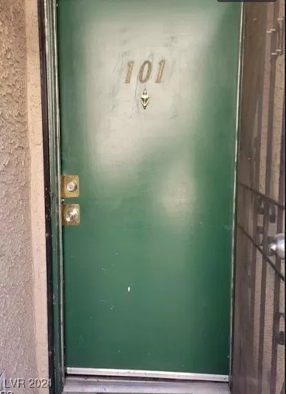 MLS: 2635975 Condo For Sale