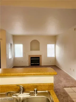 Photo #3: 2636017 Listing 