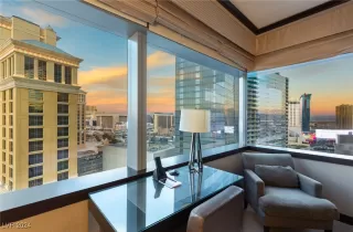 Photo #1: 2636027 Listing