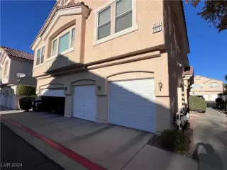 Photo #1: 2636034 Listing