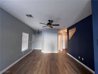 Photo #6: 2636034 Listing