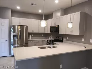 Photo #1: 2636042 Listing 