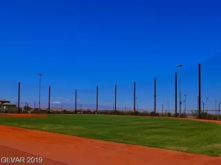 Photo #4: 2636042 Listing 