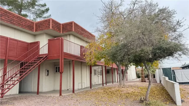 MLS: 2636063 Condo For Sale