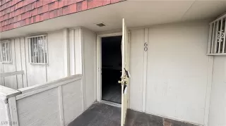 Photo #1: 2636063 Listing 