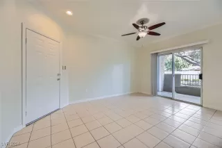 Photo #6: 2636101 Listing