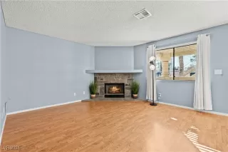 Photo #1: 2636115 Listing