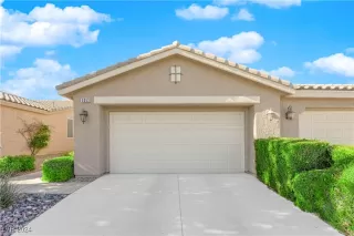 Photo #3: 2636124 Listing