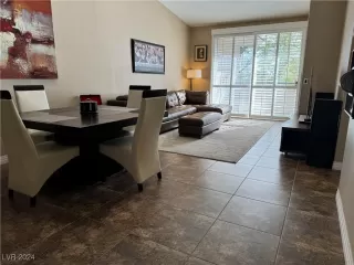 Photo #5: 2636130 Listing 