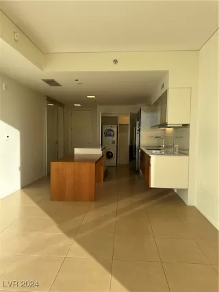 Photo #2: 2636143 Listing 