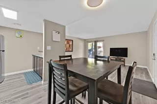 Photo #6: 2636147 Listing