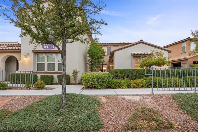 MLS: 2636160 Condo For Sale