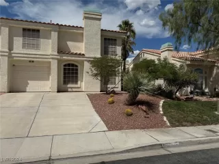 Photo #1: 2636177 Listing 