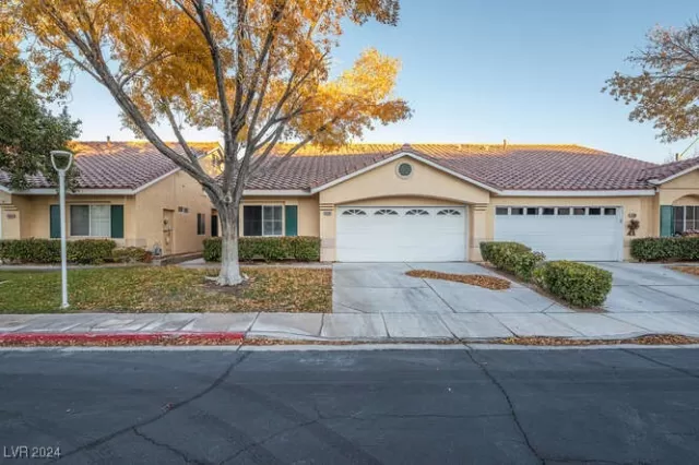 MLS: 2636185 Condo For Sale