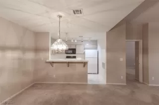 Photo #2: 2636239 Listing 