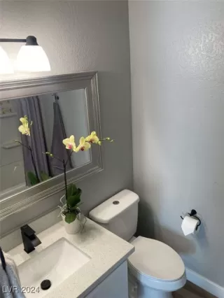 Photo #4: 2636241 Listing