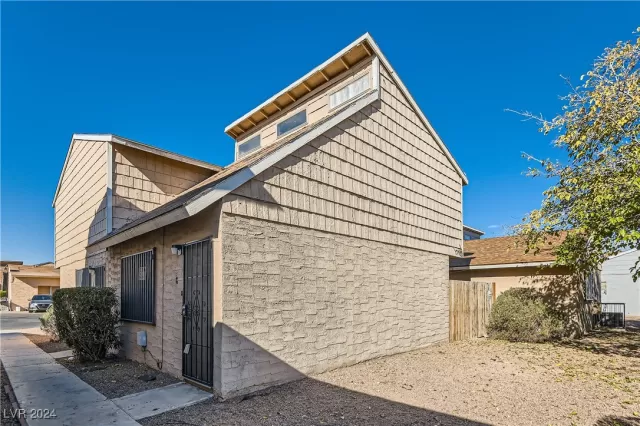 MLS: 2636252 Condo For Sale