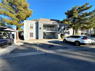 Photo #1: 2636254 Listing 