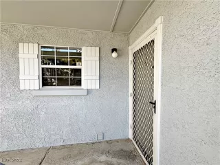 Photo #2: 2636254 Listing 