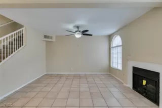 Photo #5: 2636265 Listing