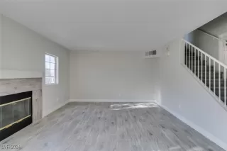 Photo #5: 2636308 Listing 