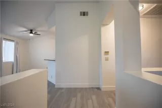 Photo #3: 2636414 Listing