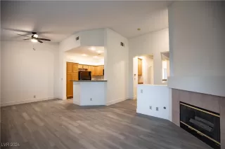 Photo #5: 2636414 Listing