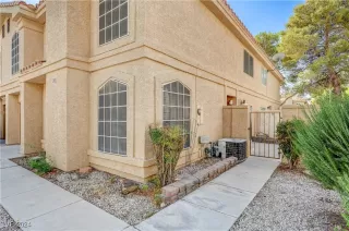 Photo #2: 2636442 Listing 