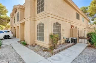 Photo #3: 2636442 Listing 