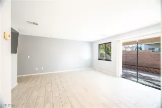 Photo #2: 2636448 Listing