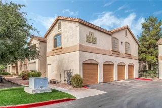 Photo #1: 2636498 Listing 