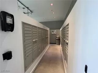 Photo #4: 2636503 Listing 