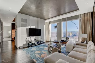 Photo #2: 2636511 Listing 