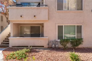 Photo #1: 2636552 Listing 