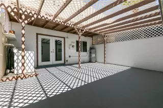 Photo #4: 2636568 Listing