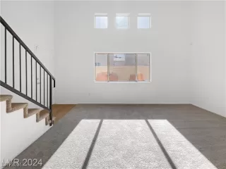 Photo #2: 2636579 Listing 