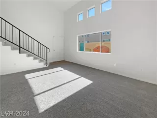 Photo #3: 2636579 Listing 