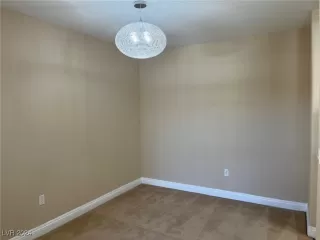 Photo #3: 2636581 Listing 