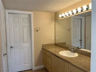 Photo #4: 2636581 Listing 