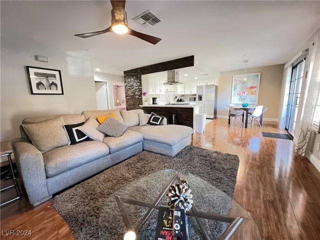 MLS: 2636588 Condo For Sale