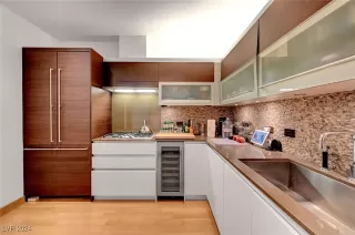 Photo #6: 2636612 Listing 