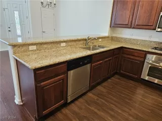 Photo #3: 2636640 Listing 